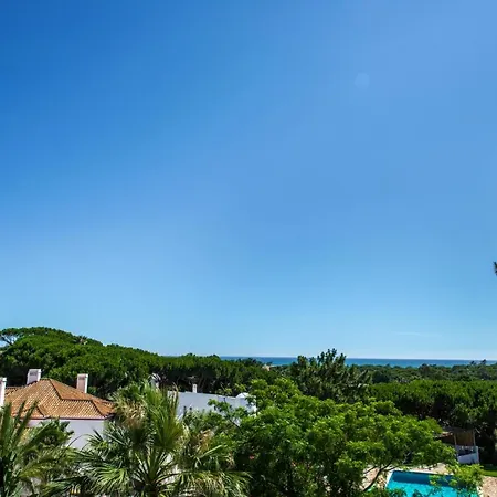 Sleeps 4 With Pool Air Con And Wifi Quinta do Lago