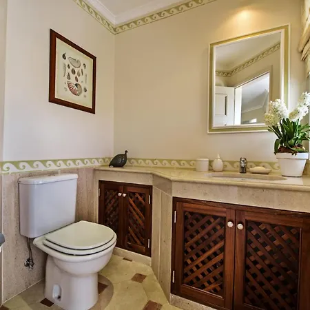 Sleeps 4 With Pool Air Con And Wifi Apartamento